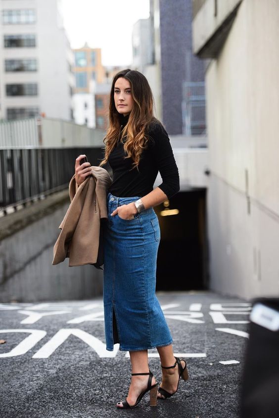 Denim až pod kolená